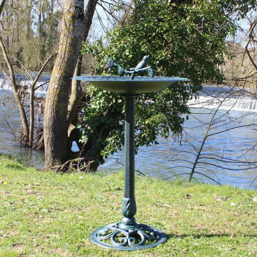Bassin à oiseaux sur pied en fonte