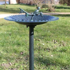 Bassin à oiseaux sur pied en fonte