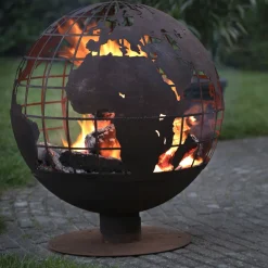 Brasero rond en métal rouillé (Planète)
