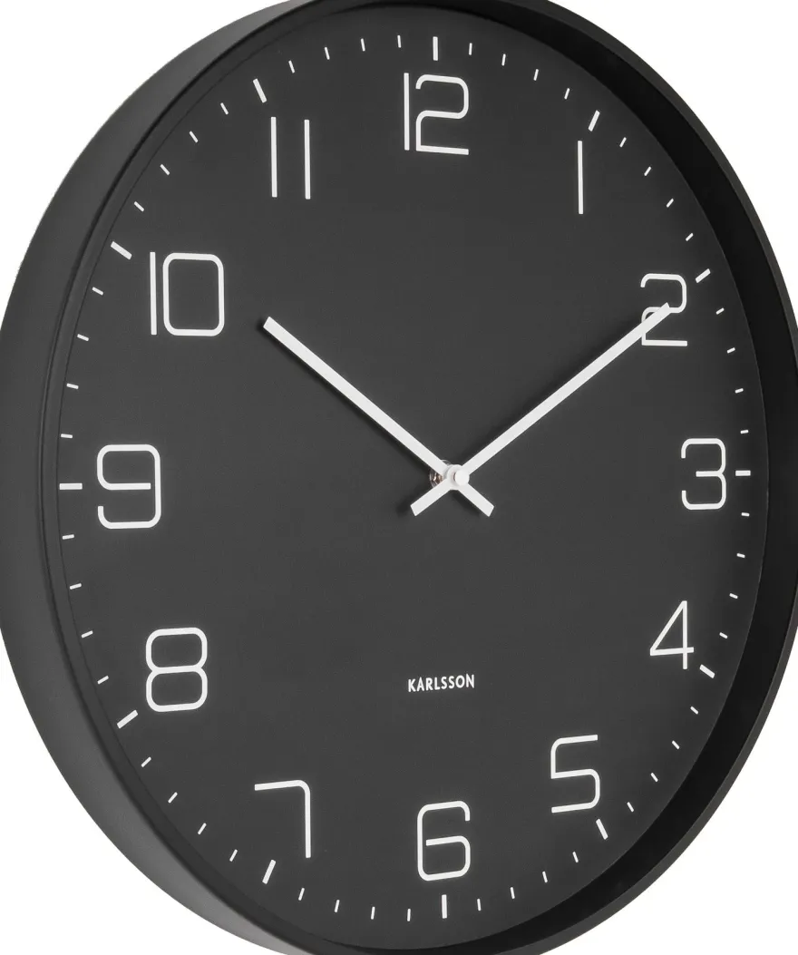 Horloge en métal mat Lofty (Noir)