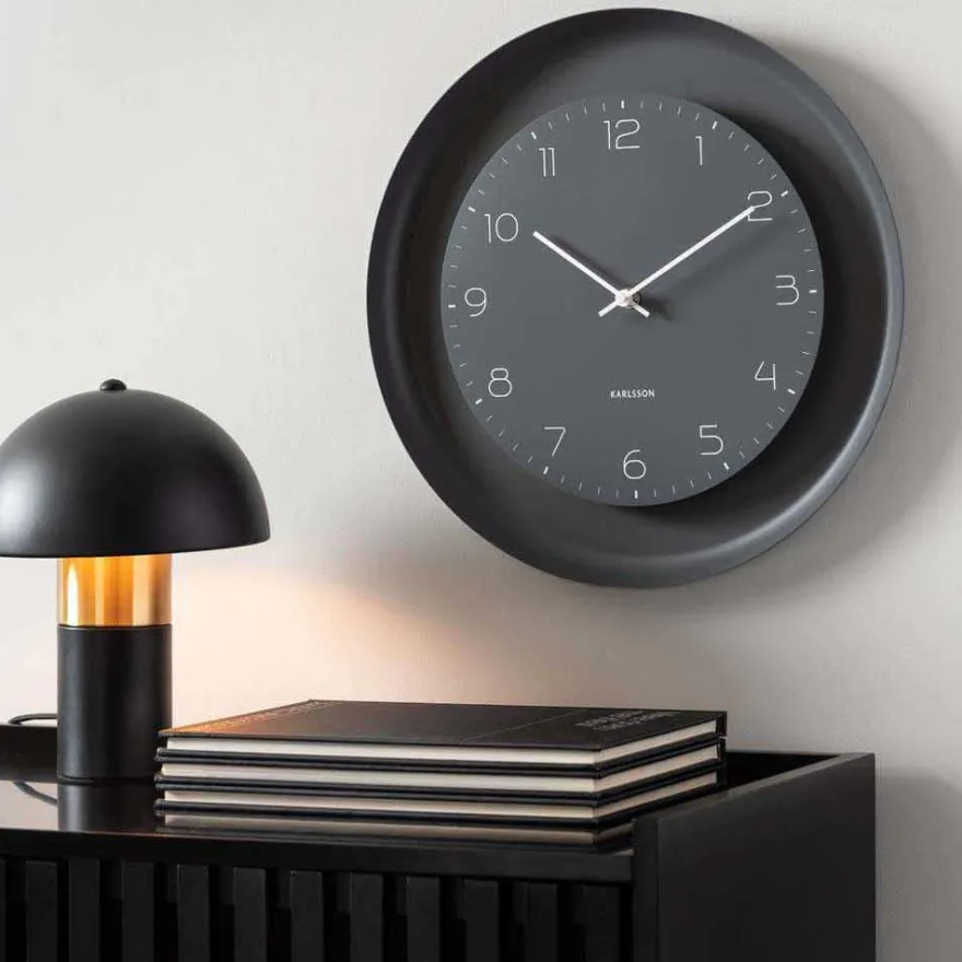 Horloge murale en métal Dual Disc (Gris foncé)