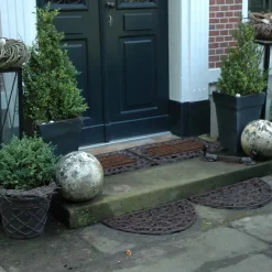 Paillasson en fonte et rouleau coco