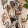 Patère animal en bois sculpté à la main et métal (Hippopotame)