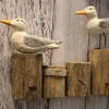 Patère avec oiseaux sur troncs