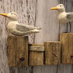 Patère avec oiseaux sur troncs
