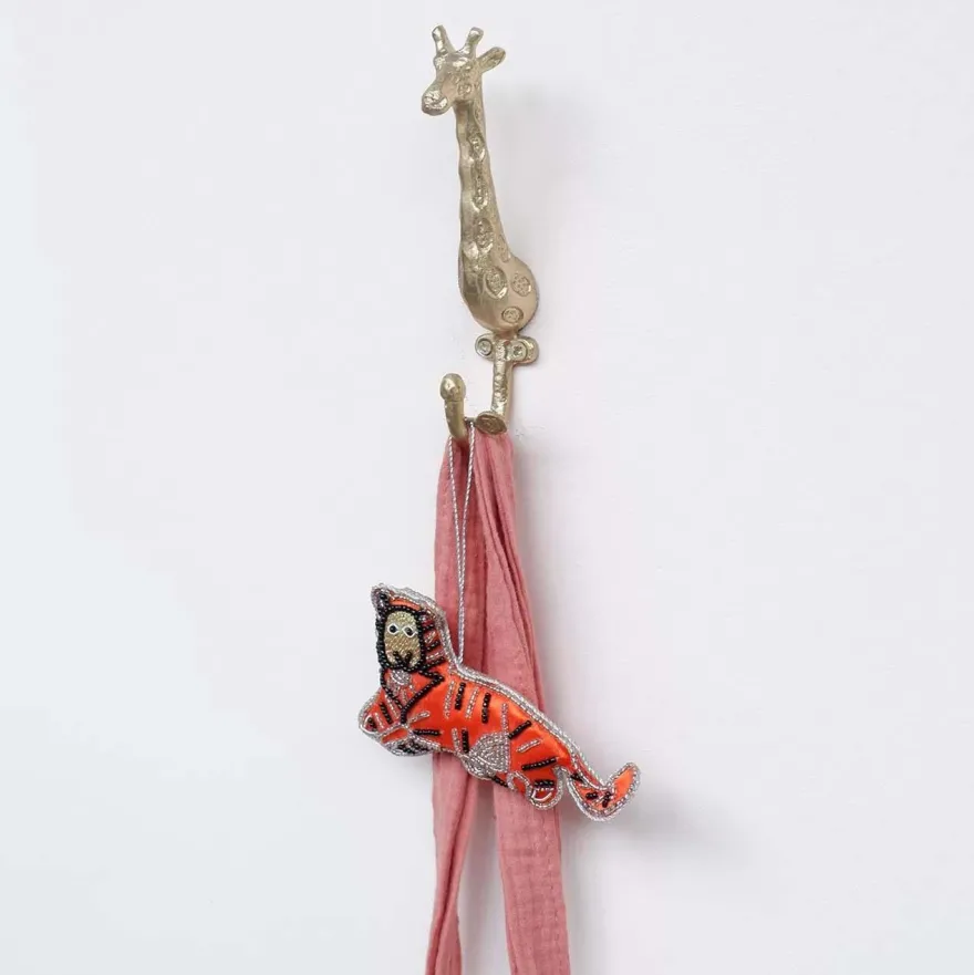 Patère en laiton recyclé Baby Girafe