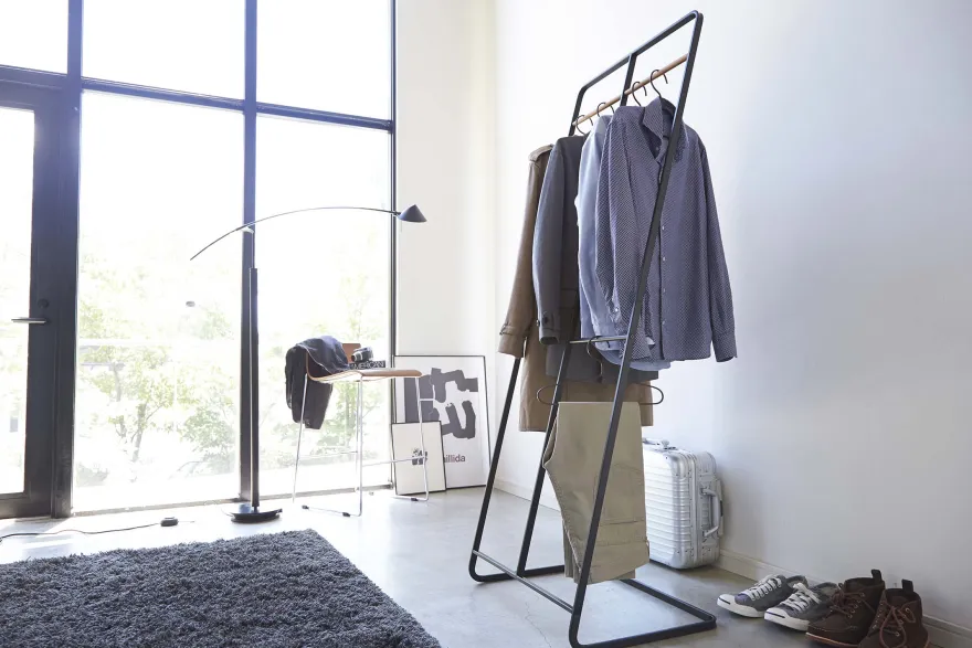 Porte manteau large Tower 61 x 45 x 163 cm