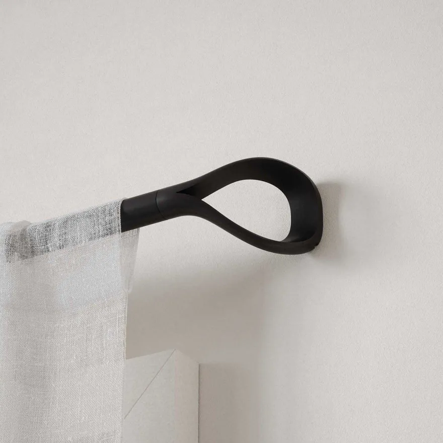 Tringle à rideaux extensible Loop (Noir mat)